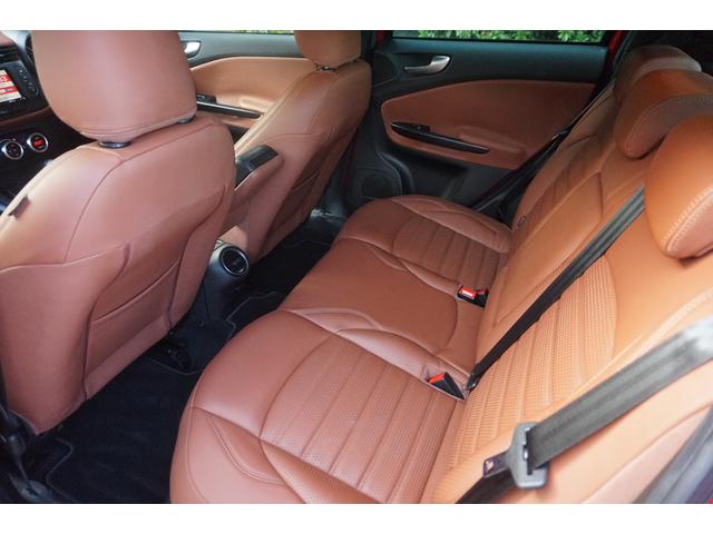 ジュリエッタ スポルティーバ 走行5.3万km TV ナビ ETC Bカメラ 茶革 ドラレコ 禁煙 記録簿 評価4点(18枚目)