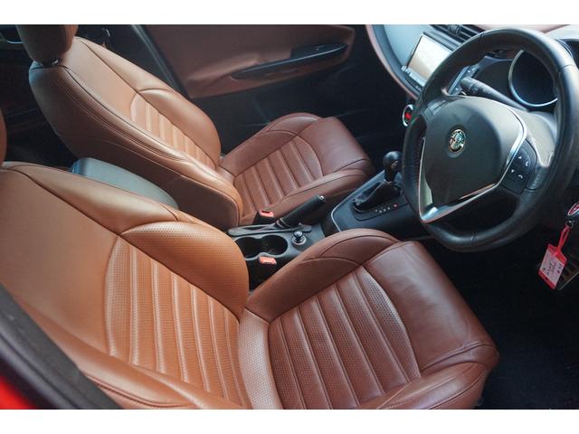 ジュリエッタ スポルティーバ 走行5.3万km TV ナビ ETC Bカメラ 茶革 ドラレコ 禁煙 記録簿 評価4点(40枚目)