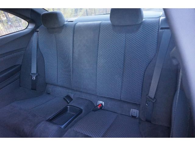 2シリーズ M235iクーペ 走行5.2万km ナビ ETC Bカメラ 禁煙 記録簿 評価4.5点(18枚目)