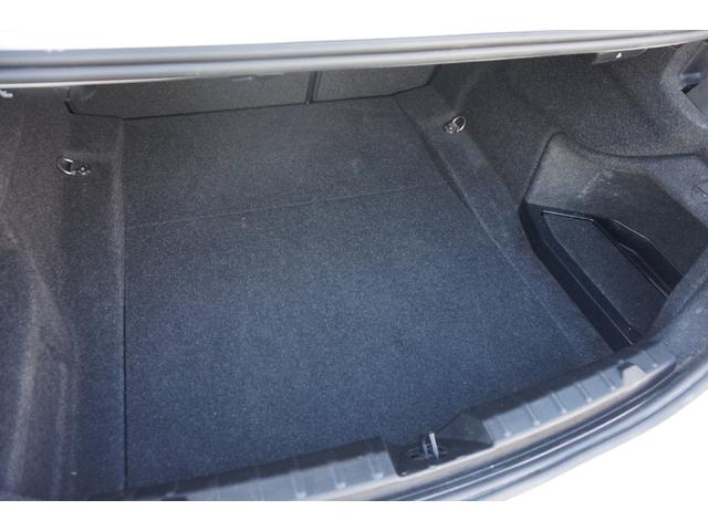 ４シリーズ ４２０ｉクーペ　Ｍスポーツ　検９／３　走行２．０万ｋｍ　ナビ　ＥＴＣ　Ｂカメラ　黒革　ドラレコ　禁煙（19枚目）