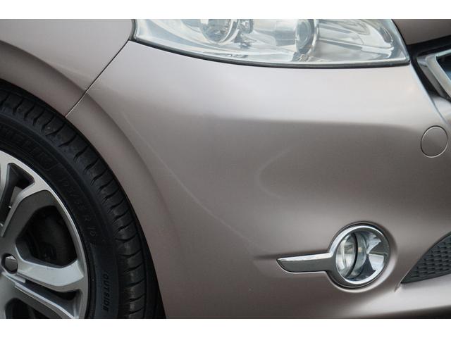 ２０８ 　走行６．５万ｋｍ　５速ＭＴ　ＥＴＣ　禁煙　記録簿　評価４点（9枚目）