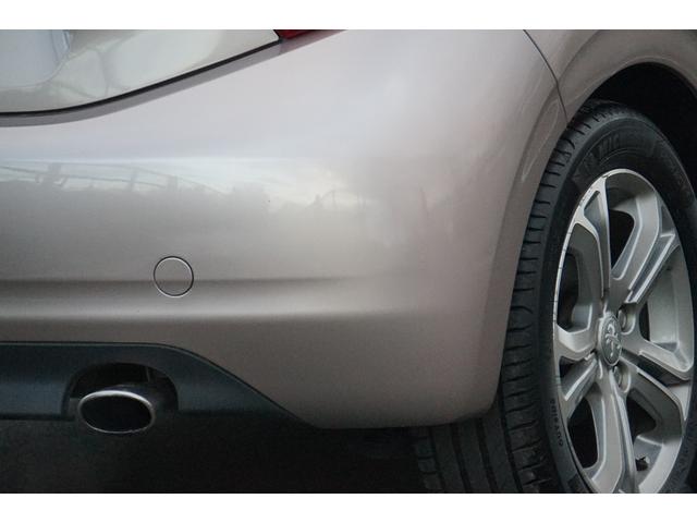 ２０８ 　走行６．５万ｋｍ　５速ＭＴ　ＥＴＣ　禁煙　記録簿　評価４点（24枚目）