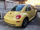 VOLKSWAGEN NEW BEETLE