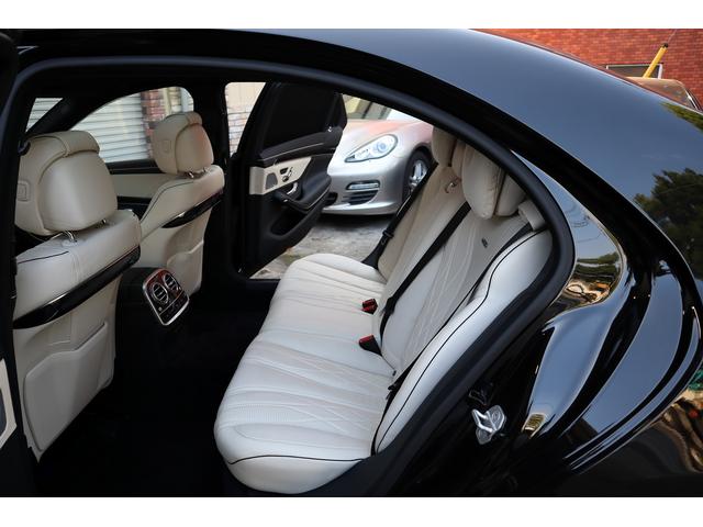 S63 AMGロング AMGダイナミックPKG 右H正規D車 パノラマSR ポーセレン革 全席シートヒーター&ベンチレーター Burmester 全周カメラ&ナイトビュー HUD RSP 赤キャリパー&専用20インチAW 社外トランクスポイラー(17枚目)