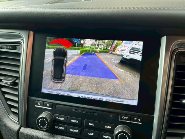 PORSCHE MACAN MACAN GTS