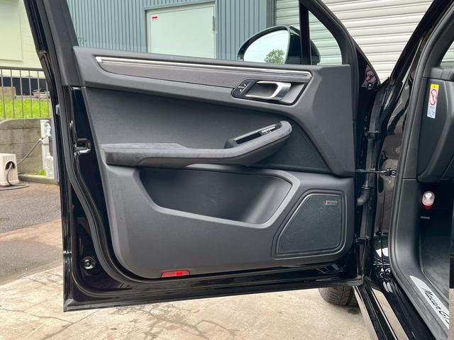 PORSCHE MACAN MACAN GTS