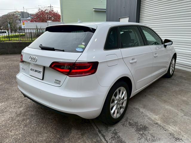Ａ３ スポーツバック１．４ＴＦＳＩ　正規Ｄ車　黒インテリア　ＭＭＩナビゲーション　地デジ　Ｂカメラ＆パーキングエイド　コンビニエンスＰＫＧ　アドバンスドキー　バイキセノンＨＬ　ＡＣＣ　純正１６ＡＷ　禁煙（27枚目）
