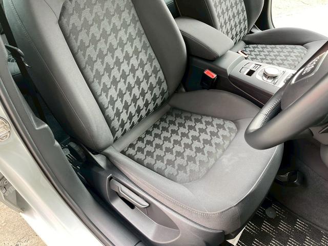 Ａ３ スポーツバック１．４ＴＦＳＩ　正規Ｄ車　黒インテリア　ＭＭＩナビゲーション　地デジ　Ｂカメラ＆パーキングエイド　コンビニエンスＰＫＧ　アドバンスドキー　バイキセノンＨＬ　ＡＣＣ　純正１６ＡＷ　禁煙（33枚目）