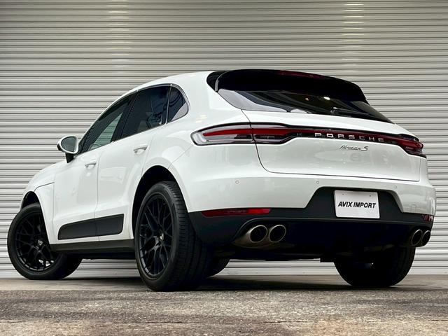 PORSCHE MACAN MACAN S