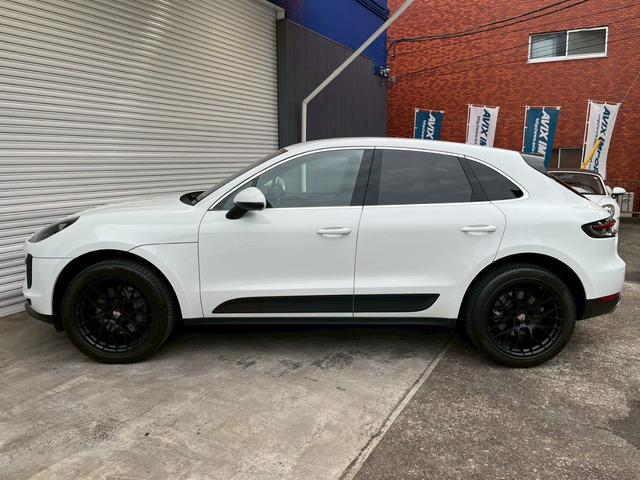 PORSCHE MACAN MACAN S