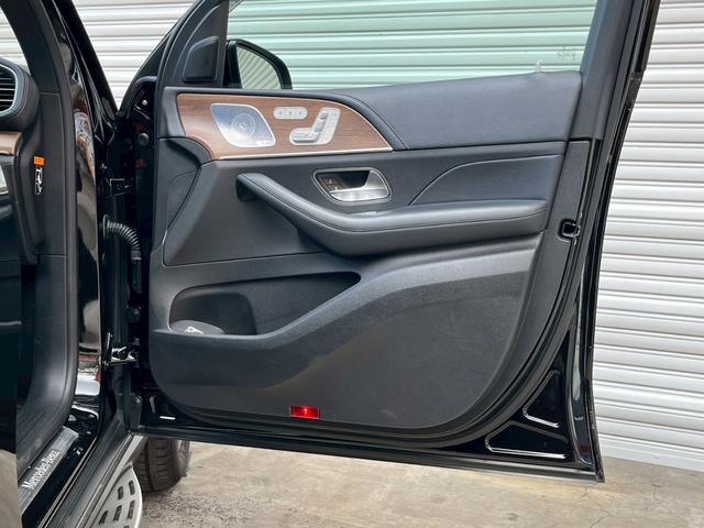 GLE GLE450 4マチックスポーツ レザーEXC パノラマR 黒革 シートヒーター&ベンチレーター MBUX 社外後席モニター Burmester 全周カメラ HUD&レーダーセーフティPKG マルチビームLED パナメリカーナグリル 純正20AW 禁煙(46枚目)