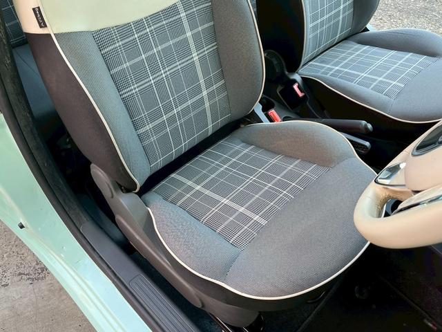 500 ツインエア ラウンジ 正規D車 ガラスルーフ アイボリーインテリア(チェック柄) 社外ナビ地デジ リアパーキングセンサー バイキセノンHL アイドリングS キーレスエントリー 純正15AW(33枚目)