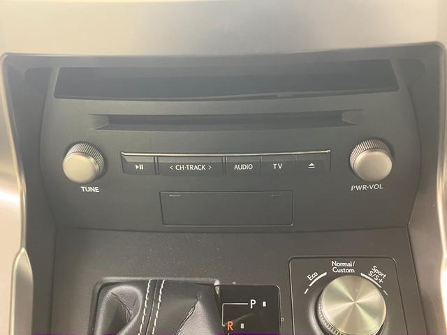 NX NX300h バージョンL 認定中古車・2年保証・18インチアルミホイール・NAVI AI-AVS・ブラインドスポットモニター・リヤクロストラフィックアラート・パノラミックビュウーモニター・ムーンルーフ付車 革シート(16枚目)