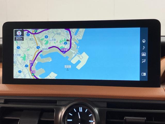 ＩＳ ＩＳ３００　バージョンＬ　認定中古車・２年保証・パノラミックビューモニター・ムーンルーフ付車　衝突被害軽減システム　ＥＴＣ　１９インチアルミホイール　オートクルーズコントロール　革シート　ドライブレコーダー　ＣＤ　メモリーナビ（13枚目）