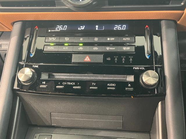 ＩＳ ＩＳ３００　バージョンＬ　認定中古車・２年保証・パノラミックビューモニター・ムーンルーフ付車　衝突被害軽減システム　ＥＴＣ　１９インチアルミホイール　オートクルーズコントロール　革シート　ドライブレコーダー　ＣＤ　メモリーナビ（16枚目）