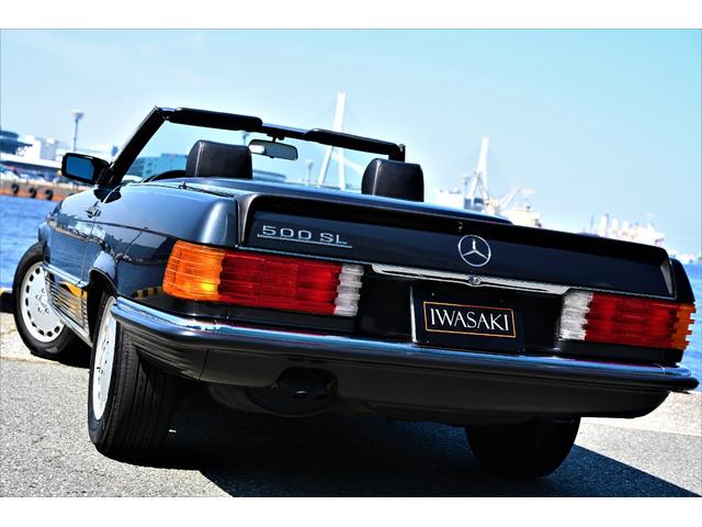 ＳＬ ５００ＳＬヨーロッパ　Ｒ１０７後期最終モデル５００ＳＬドイツ本国仕様新車並行法人禁煙屋根保管空調付きガレージ保管走行３．９万Ｋｍ黒本革黒幌未使用全整備記録簿（52枚目）