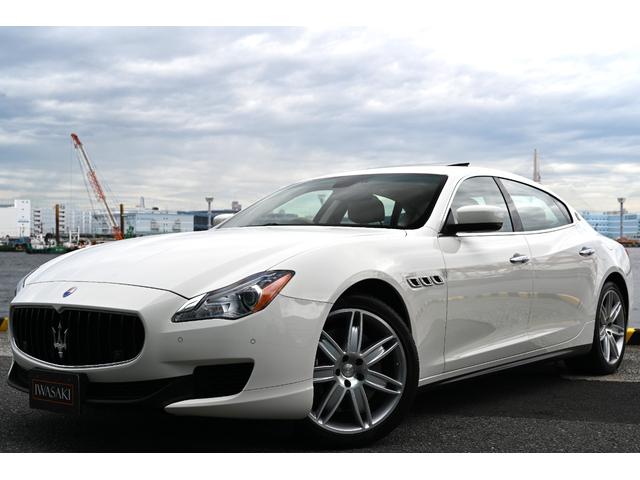 クアトロポルテ GT S 法人1オナ禁煙屋根保管走行0.9万Km右ハンドル正規ディーラー車ホワイト/サッビアフルレザーインテリアシートヒーターOPチターノ20インチアルミ純正HDDナビ地デジBluetoothオーディオBカメラ(23枚目)