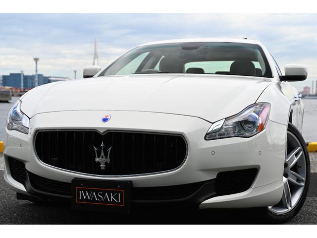 クアトロポルテ GT S 法人1オナ禁煙屋根保管走行0.9万Km右ハンドル正規ディーラー車ホワイト/サッビアフルレザーインテリアシートヒーターOPチターノ20インチアルミ純正HDDナビ地デジBluetoothオーディオBカメラ(24枚目)