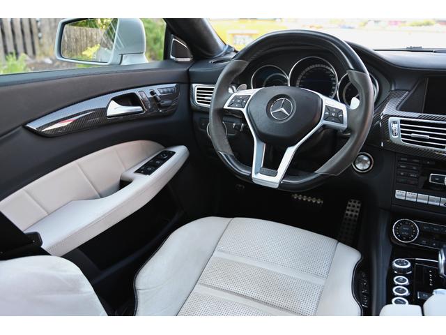 CLSクラス シューティングブレーク CLS63 AMG シューティングB エディション1 限定50台限定専用カラー限定専用カラーdesignoマグノアラナイトグレーdesignoプラチナホワイトパールAMG カーボンインテリアAMGパフォーマンスパッケージ鍛造19インチ全ディーラー整備車両(71枚目)