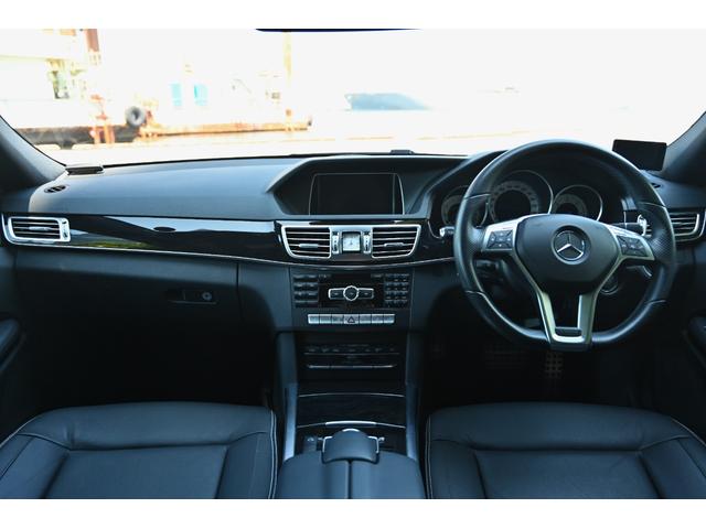 Eクラスステーションワゴン E350ブルテックステーションワゴンアバンG 法人オナ禁煙屋根保管後期モデルOPパノラマルーフOPAMGスポーツパッケージ(AMGエアロ・アルミ)黒本革シートヒーター本革巻きステア純正HDDナビ地デジBカメラ電動テールゲートOP360カメラ経済的(6枚目)