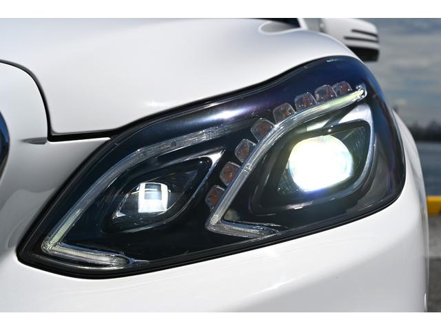 Eクラスステーションワゴン E350ブルテックステーションワゴンアバンG 法人オナ禁煙屋根保管後期モデルOPパノラマルーフOPAMGスポーツパッケージ(AMGエアロ・アルミ)黒本革シートヒーター本革巻きステア純正HDDナビ地デジBカメラ電動テールゲートOP360カメラ経済的(14枚目)