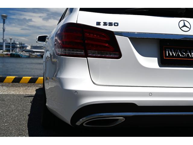 Eクラスステーションワゴン E350ブルテックステーションワゴンアバンG 法人オナ禁煙屋根保管後期モデルOPパノラマルーフOPAMGスポーツパッケージ(AMGエアロ・アルミ)黒本革シートヒーター本革巻きステア純正HDDナビ地デジBカメラ電動テールゲートOP360カメラ経済的(56枚目)