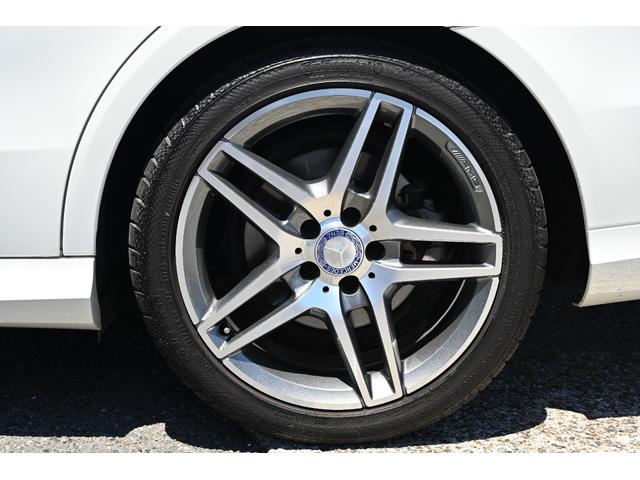 Eクラスステーションワゴン E350ブルテックステーションワゴンアバンG 法人オナ禁煙屋根保管後期モデルOPパノラマルーフOPAMGスポーツパッケージ(AMGエアロ・アルミ)黒本革シートヒーター本革巻きステア純正HDDナビ地デジBカメラ電動テールゲートOP360カメラ経済的(63枚目)