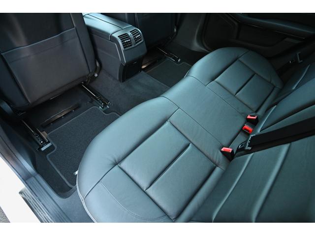 Eクラスステーションワゴン E350ブルテックステーションワゴンアバンG 法人オナ禁煙屋根保管後期モデルOPパノラマルーフOPAMGスポーツパッケージ(AMGエアロ・アルミ)黒本革シートヒーター本革巻きステア純正HDDナビ地デジBカメラ電動テールゲートOP360カメラ経済的(77枚目)