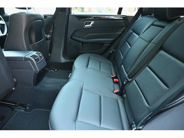 Eクラスステーションワゴン E350ブルテックステーションワゴンアバンG 法人オナ禁煙屋根保管後期モデルOPパノラマルーフOPAMGスポーツパッケージ(AMGエアロ・アルミ)黒本革シートヒーター本革巻きステア純正HDDナビ地デジBカメラ電動テールゲートOP360カメラ経済的(78枚目)