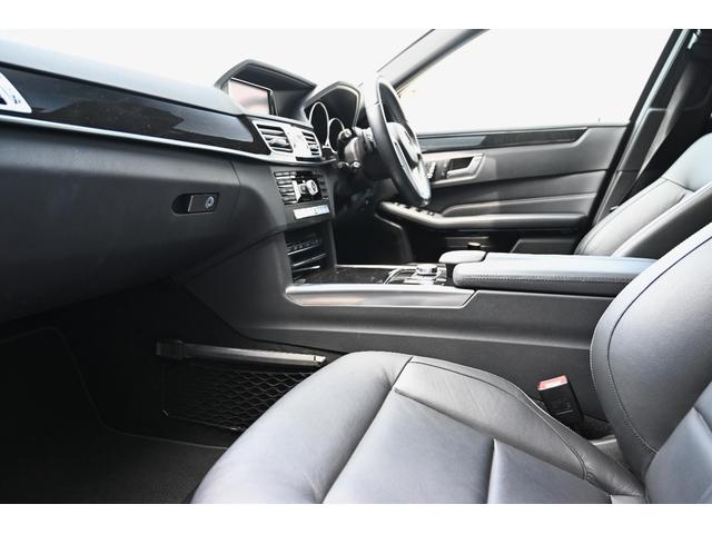 Eクラスステーションワゴン E350ブルテックステーションワゴンアバンG W212後期モデルE350ブルーテックワゴンAMG-PKG正規ディーラー車右H法人1オナ禁煙屋根保管OPパノラマOP360度カメラ純正HDDナビ地デジ黒本革シートヒーター電動テールゲートキーレスゴー(8枚目)