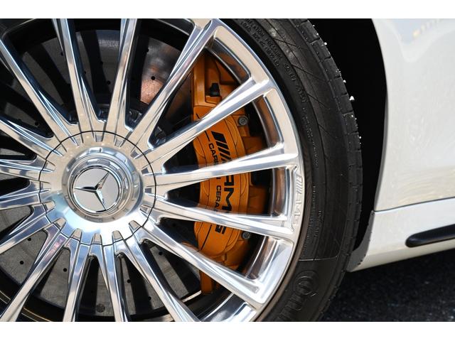 Sクラス S65 ロング 法人禁煙屋根保管正規ディーラー車W222後期AMG S65毎年ディーラー整備車両OPカラーダイヤモンドホワイトパールOPカーボンセラミックブレーキOPカーボンPKG(内装&外装)ショーファーPKG(17枚目)