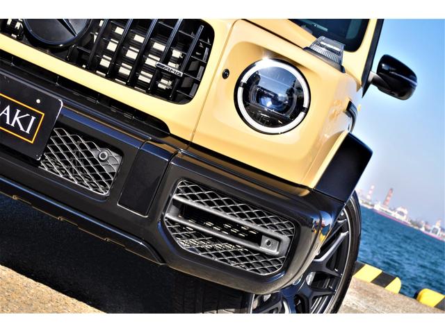 Gクラス G63 AMG世田谷特別オーダーモデル法人禁煙屋根保管左H特注オーダーカラーデザートサンドカーボンインテリア&ステアリングナイトパッケージエクスクルーシブPKG黒本革ベンチレーター22インチアルミディーラー(5枚目)