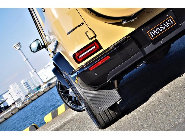 Gクラス G63 AMG世田谷特別オーダーモデル法人禁煙屋根保管左H特注オーダーカラーデザートサンドカーボンインテリア&ステアリングナイトパッケージエクスクルーシブPKG黒本革ベンチレーター22インチアルミディーラー(16枚目)