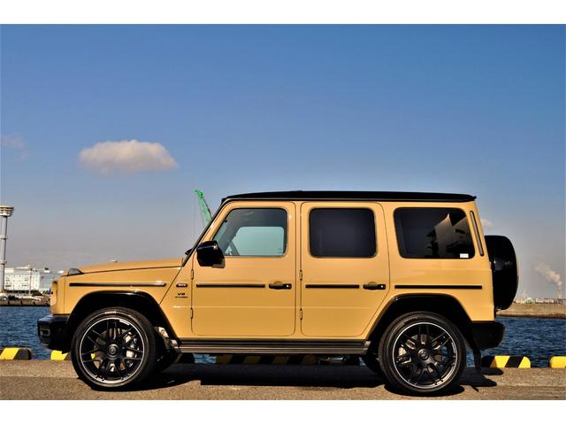 Gクラス G63 AMG世田谷特別オーダーモデル法人禁煙屋根保管左H特注オーダーカラーデザートサンドカーボンインテリア&ステアリングナイトパッケージエクスクルーシブPKG黒本革ベンチレーター22インチアルミディーラー(40枚目)