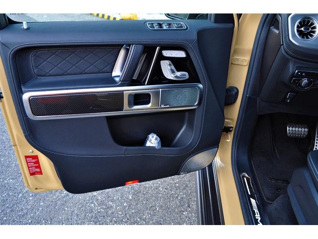 Gクラス G63 AMG世田谷特別オーダーモデル法人禁煙屋根保管左H特注オーダーカラーデザートサンドカーボンインテリア&ステアリングナイトパッケージエクスクルーシブPKG黒本革ベンチレーター22インチアルミディーラー(67枚目)