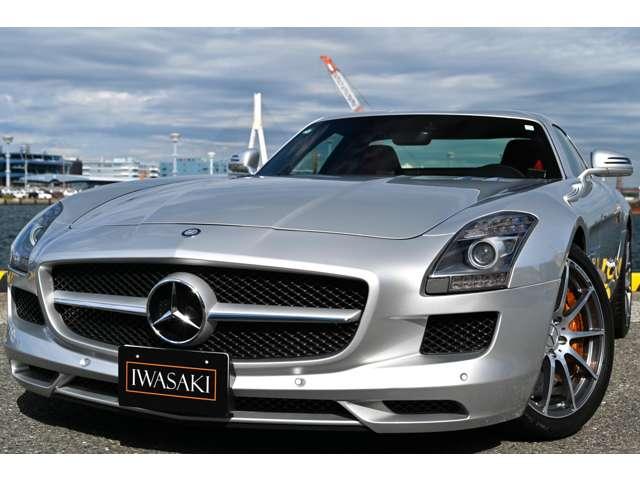ＳＬＳ ＡＭＧ ベースグレード　正規ディーラー車　左ハンドル　法人禁煙屋根保管雨天未ＯＰパフォーマンスパッケージ１（カーボンブレーキ・Ｐステア・ＡＭＧスポーツサス　クラシックレッドフルレザー鍛造Ｆ１９Ｒ２０ＡＷ（2枚目）