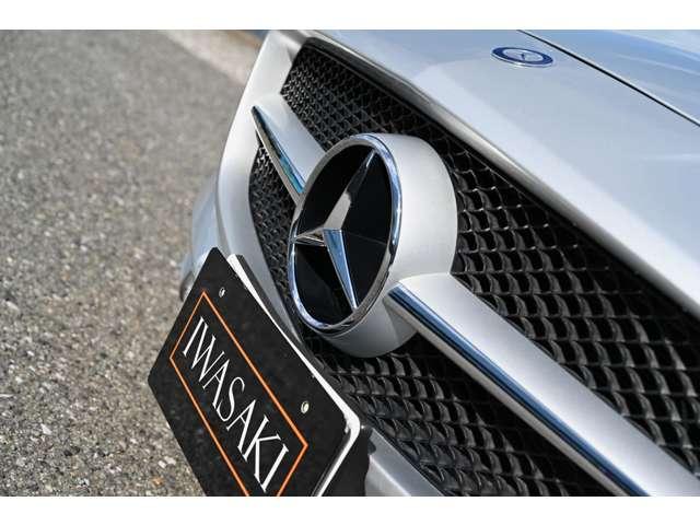 ＳＬＳ ＡＭＧ ベースグレード　正規ディーラー車　左ハンドル　法人禁煙屋根保管雨天未ＯＰパフォーマンスパッケージ１（カーボンブレーキ・Ｐステア・ＡＭＧスポーツサス　クラシックレッドフルレザー鍛造Ｆ１９Ｒ２０ＡＷ（12枚目）