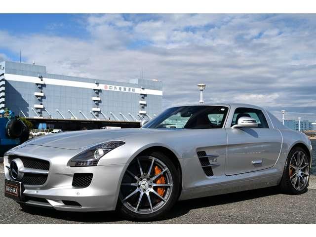 ＳＬＳ ＡＭＧ ベースグレード　正規ディーラー車　左ハンドル　法人禁煙屋根保管雨天未ＯＰパフォーマンスパッケージ１（カーボンブレーキ・Ｐステア・ＡＭＧスポーツサス　クラシックレッドフルレザー鍛造Ｆ１９Ｒ２０ＡＷ（23枚目）