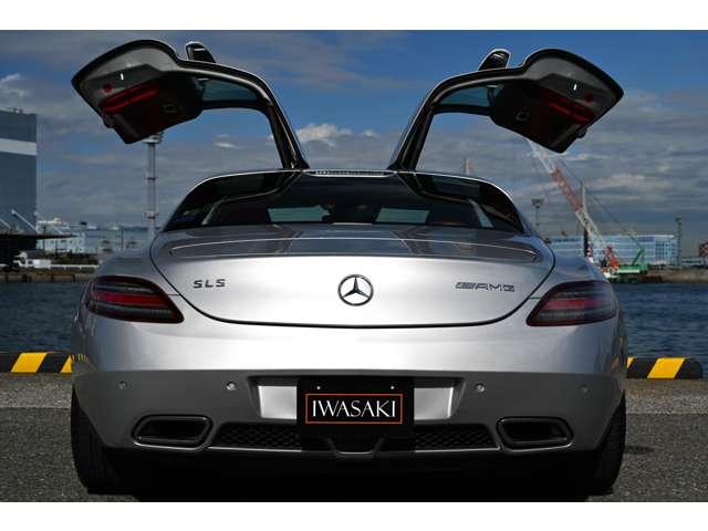 ＳＬＳ ＡＭＧ ベースグレード　正規ディーラー車　左ハンドル　法人禁煙屋根保管雨天未ＯＰパフォーマンスパッケージ１（カーボンブレーキ・Ｐステア・ＡＭＧスポーツサス　クラシックレッドフルレザー鍛造Ｆ１９Ｒ２０ＡＷ（48枚目）