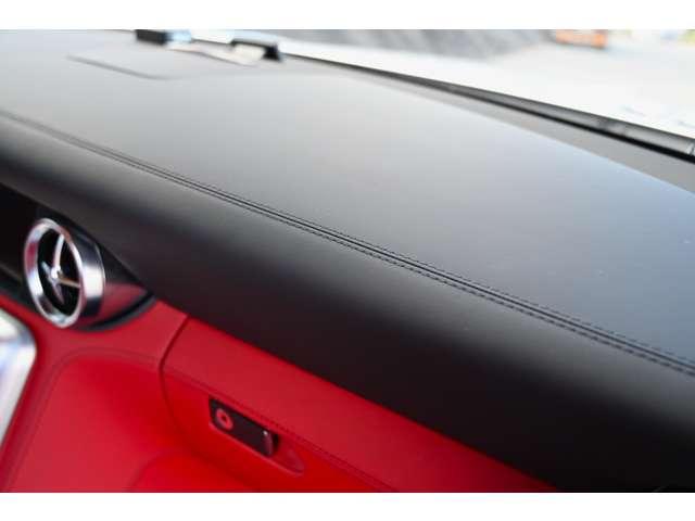 ＳＬＳ ＡＭＧ ベースグレード　正規ディーラー車　左ハンドル　法人禁煙屋根保管雨天未ＯＰパフォーマンスパッケージ１（カーボンブレーキ・Ｐステア・ＡＭＧスポーツサス　クラシックレッドフルレザー鍛造Ｆ１９Ｒ２０ＡＷ（77枚目）