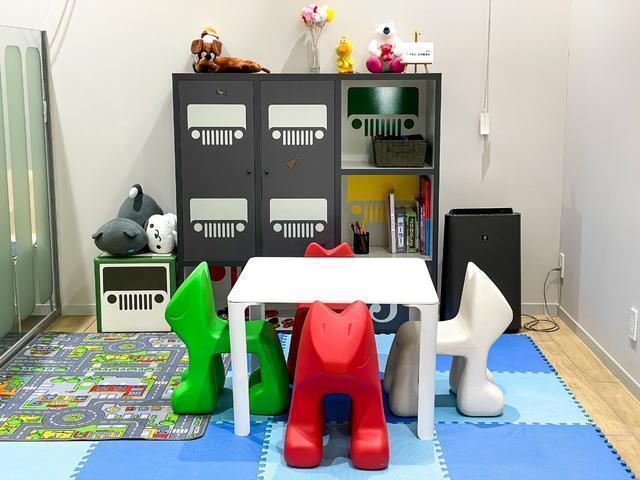 トナーレ プラグインハイブリッドＱ４　ヴェローチェ　電動本革シート　シートヒーター＆ベンチレション　ＡＣＣ　レーンキープアシスト　衝突軽減ブレーキ　純正ナビ　３６０℃アラウンドビュー　バックカメラ　Ｃａｒｐｌａｙ　純正２０インチアルミ　新車保証継承（38枚目）