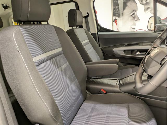 ドブロ 1500ccディーゼルターボ 両側スライドドア LEDヘッドライト 360℃アラウンドビュー バックカメラ ACC 純正アルミホイール ワンオーナー 全国新車保証(15枚目)