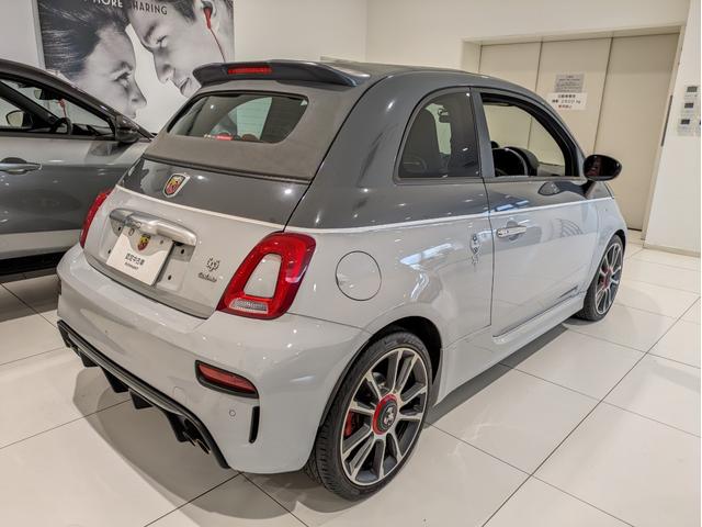 アバルト595C ツーリズモ MYS メイクユアスコーピオン 専用色 赤レザー カロッツェリアインダッシュナビ フルセグ バックカメラ Bluetooth パドルシフト キセノンヘッドライト 純正17インチアルミ ドラレコ ETC(8枚目)