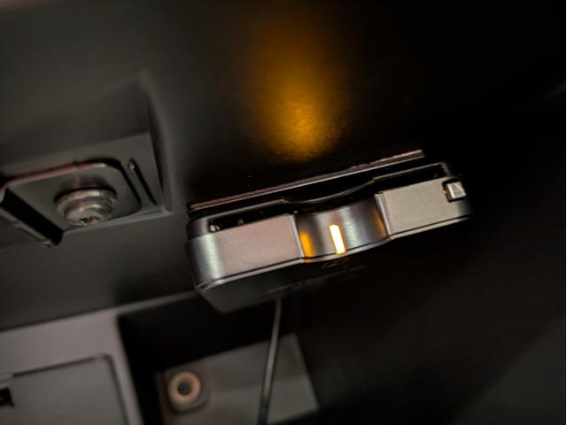 アバルト595C ツーリズモ MYS メイクユアスコーピオン 専用色 赤レザー カロッツェリアインダッシュナビ フルセグ バックカメラ Bluetooth パドルシフト キセノンヘッドライト 純正17インチアルミ ドラレコ ETC(30枚目)