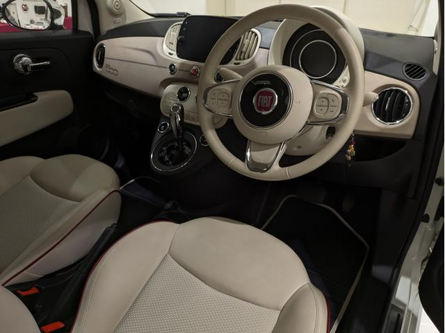 500C ドルチェヴィータ 100台限定車 専用ソフトトップ クロームボンネットライン 専用16インチアルミ ボディーレッドラインデカール 専用ハーフレザーシート キセノンヘッドライト リアパークセンサー CarPlay ETC(13枚目)