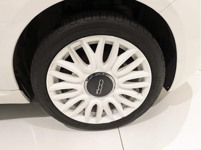 500C ドルチェヴィータ 100台限定車 専用ソフトトップ クロームボンネットライン 専用16インチアルミ ボディーレッドラインデカール 専用ハーフレザーシート キセノンヘッドライト リアパークセンサー CarPlay ETC(29枚目)