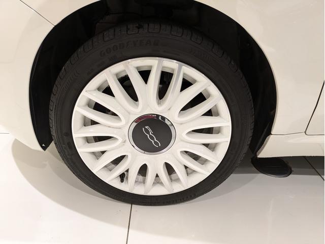 500C ドルチェヴィータ 100台限定車 専用ソフトトップ クロームボンネットライン 専用16インチアルミ ボディーレッドラインデカール 専用ハーフレザーシート キセノンヘッドライト リアパークセンサー CarPlay ETC(32枚目)