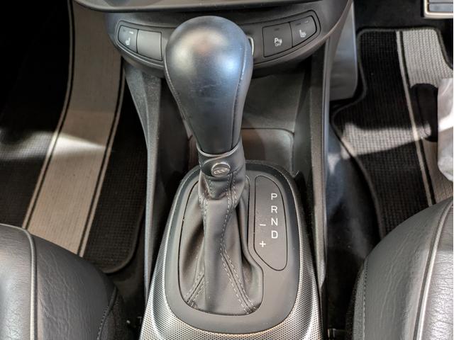 500X スポーツ 電動黒革シート&ヒーター ACC 衝突軽減ブレーキ レーンキープアシスト バックカメラ 前後パークセンサー Carplay Bluetooth キセノン 純正19インチアルミ ETC 禁煙車(21枚目)