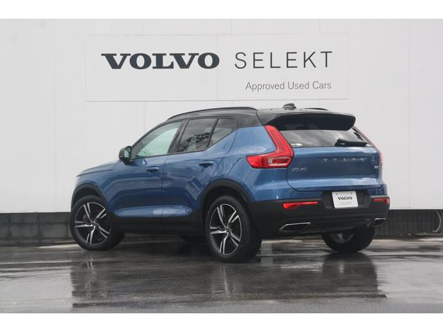 ＸＣ４０ Ｔ４　ＡＷＤ　Ｒデザイン　ワンオーナー車　シートヒーター　ＨＤＤナビ　３６０度カメラ　パワーテールゲート（9枚目）