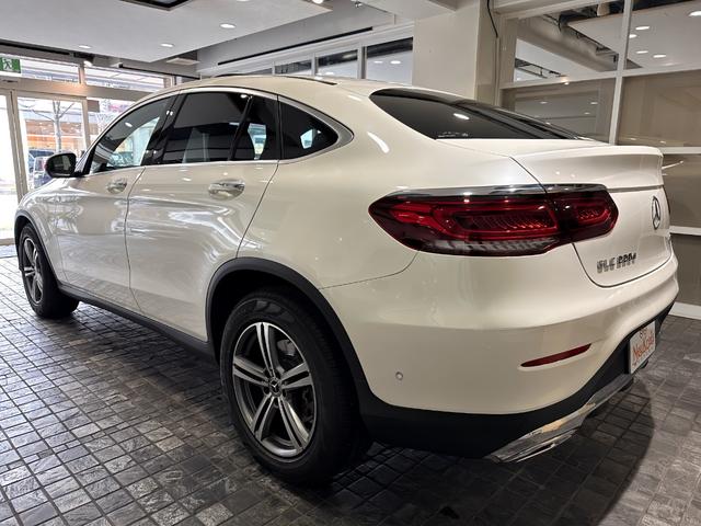 ＧＬＣ２２０ｄ　４マチック　クーペ　ディ－ラ－整備記録Ｒ３．Ｒ４．Ｒ４．Ｒ５．Ｒ５有　車両評価５点　ガラスＳＲ　レザ－エクスクル－シブＰ　ヘッドアップＤ　黒革マッサ－ジ機能　Ｂｕｒｍｅｓｔｅｒ　純ナビ　パワ－バックドア　ＥＴＣ　禁煙(46枚目)